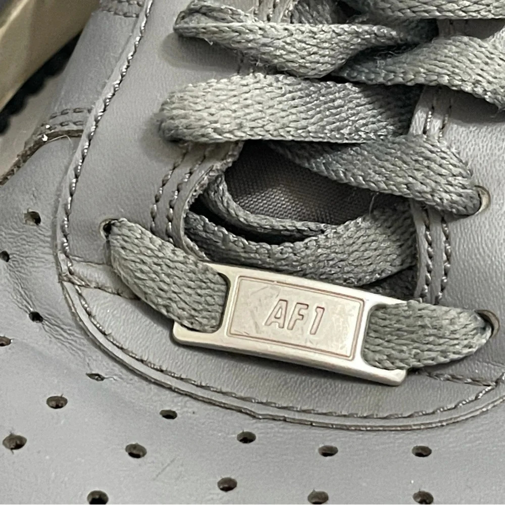 2015 Nike Air Force 1 Low Cool Grey Black White Rare 488298-086 Mens Size 10.5 - Picture 6 of 14